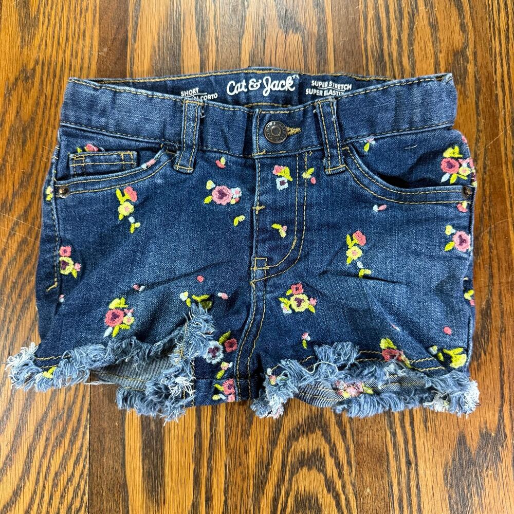 Cat & Jack 3T Floral Embroidered Denim Shorts Super Stretch Frayed Raw Hem